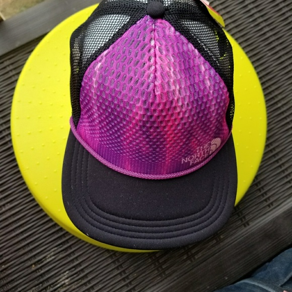 the north face trail trucker hat